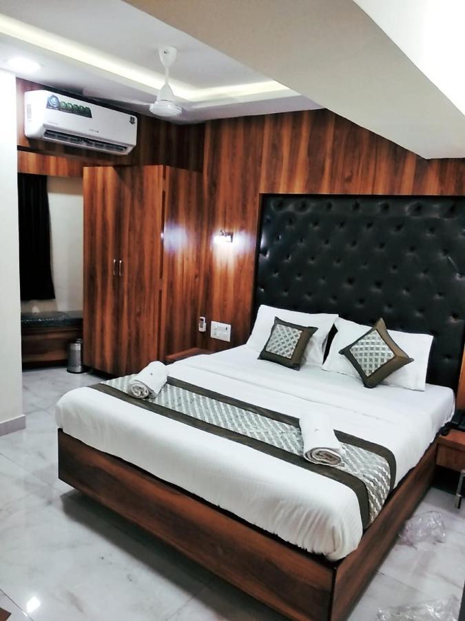 Hotel Ashyana Mumbai Bagian luar foto