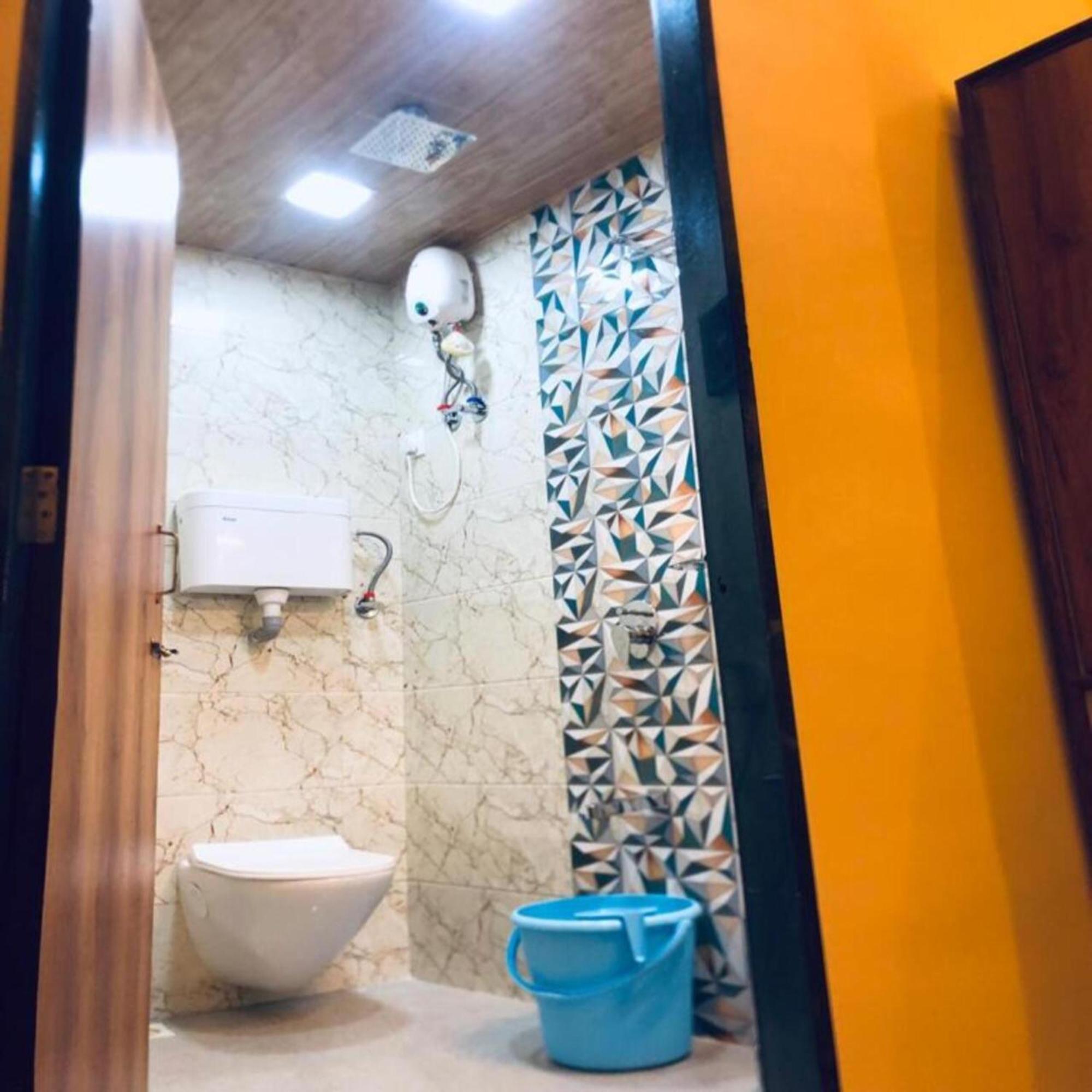 Hotel Ashyana Mumbai Bagian luar foto